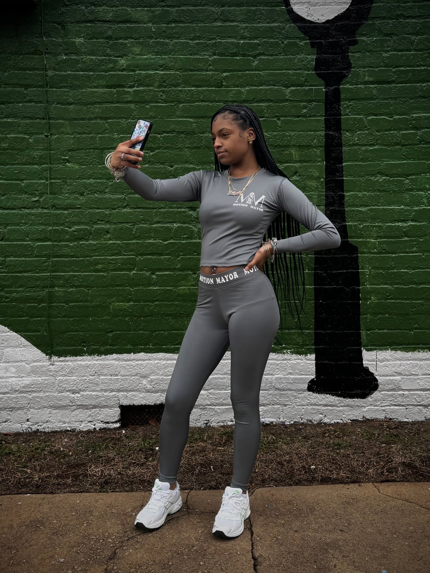 MotionMayor Tight Sets