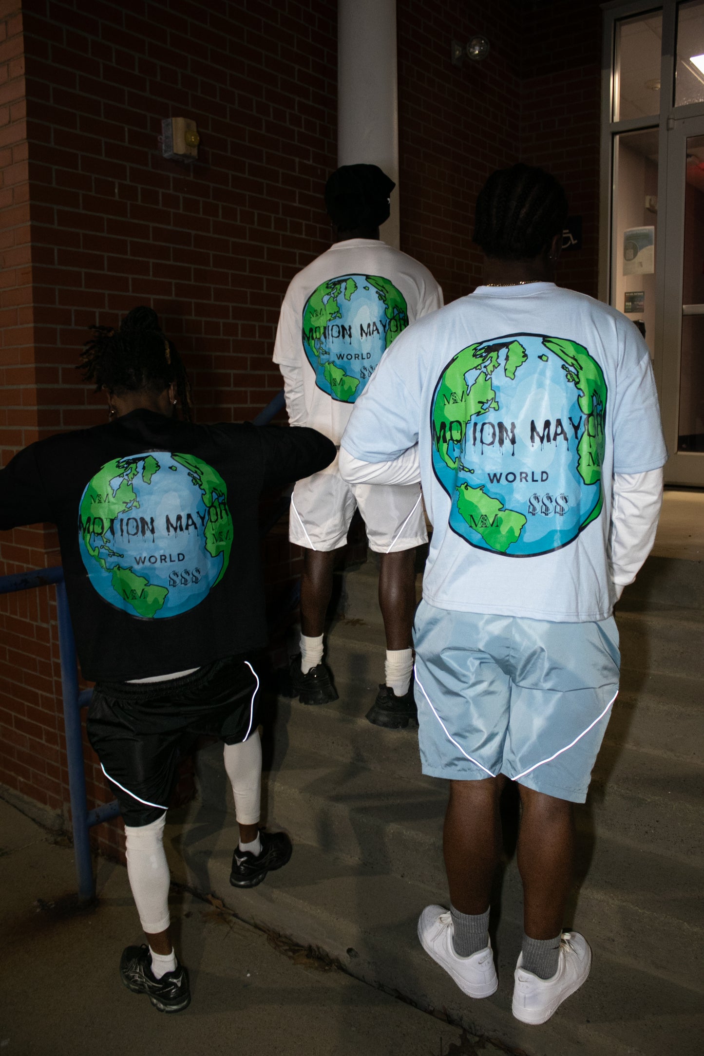 “Worldwide Motion” Shorts Sets